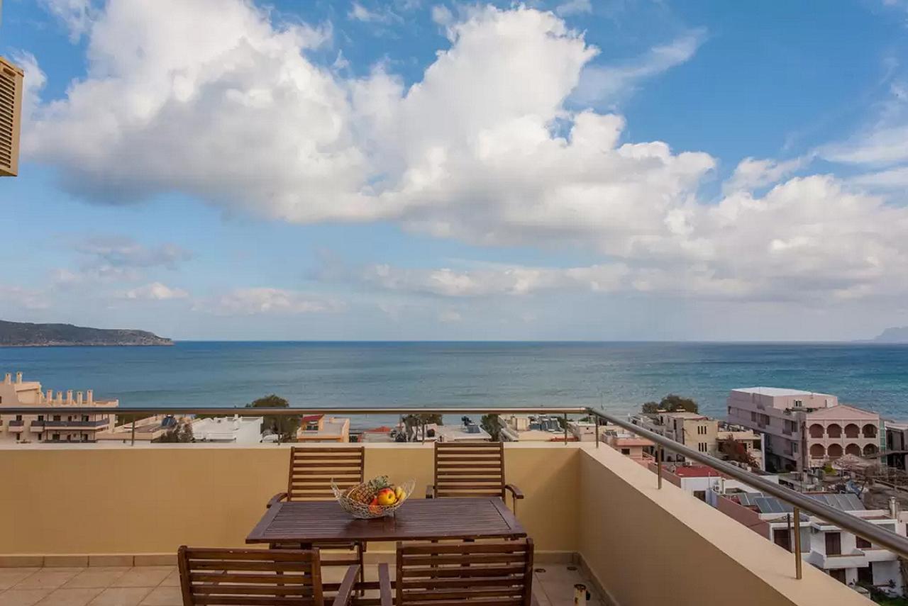 Blue Villas Agia Marina エクステリア 写真