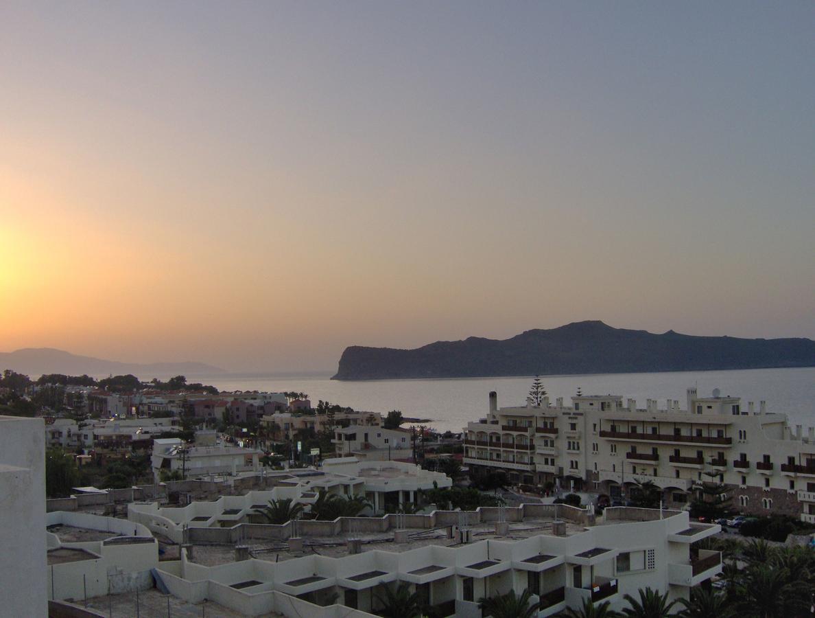 Blue Villas Agia Marina エクステリア 写真